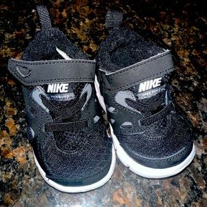 Nike Baby Shoes - Size 4C